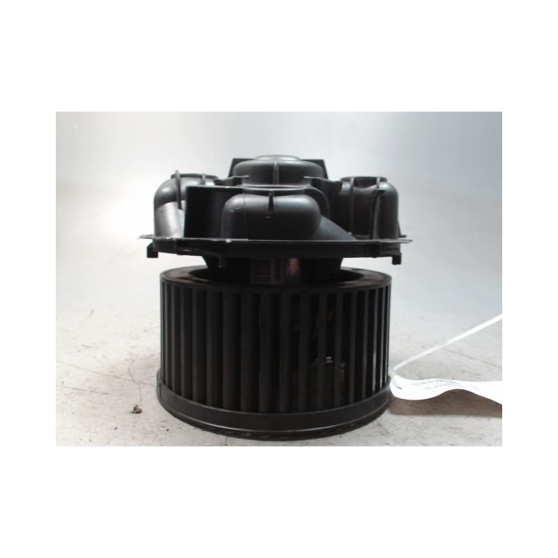 MOTEUR VENTILATEUR CHAUFFAGE RENAULT TWINGO 2 2007-