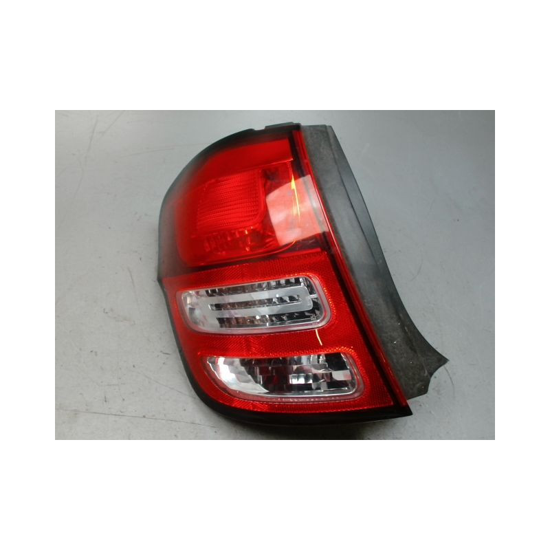 FEU ARRIERE GAUCHE  CITROEN C3 2009-