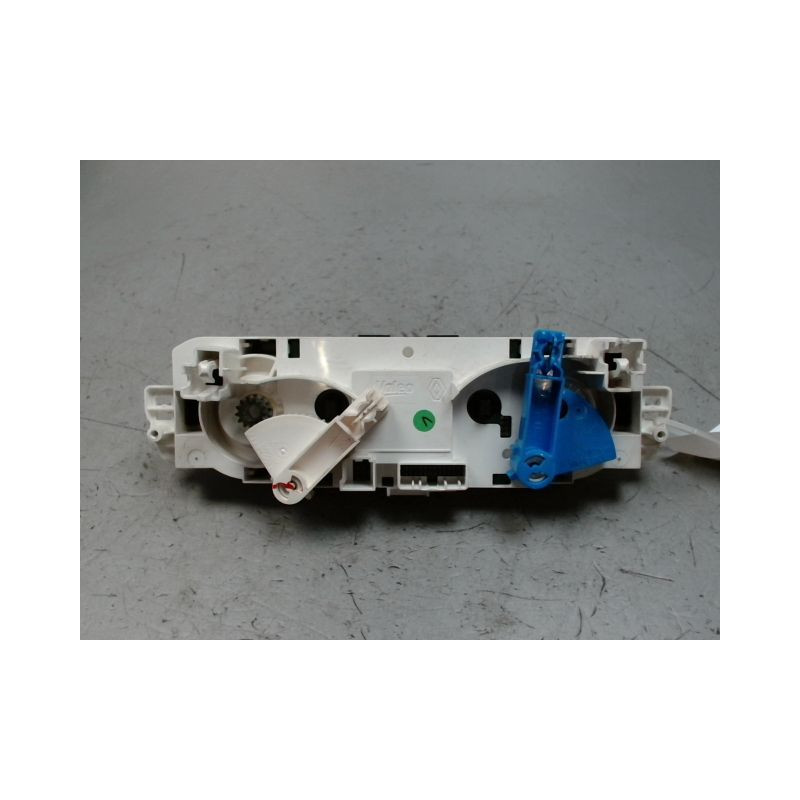 COMMANDE DE CHAUFFAGE RENAULT MEGANE III 2008-