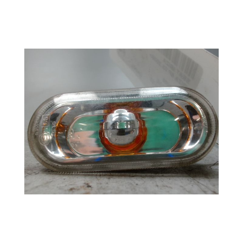 REPETITEUR AILE DROIT SEAT IBIZA 2006-