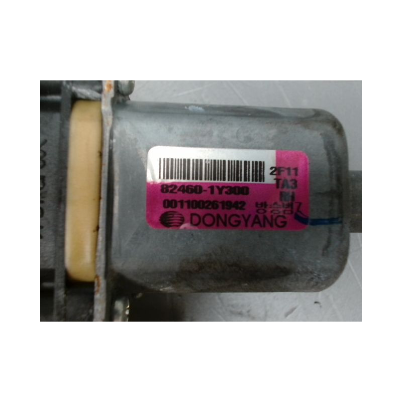 MECANISME+MOTEUR LEVE-GLACE AVANT DROIT KIA PICANTO