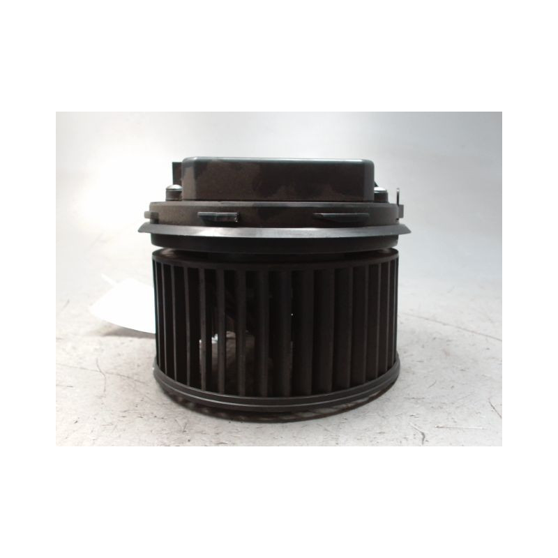 MOTEUR VENTILATEUR CHAUFFAGE FORD FOCUS C-MAX 03-07