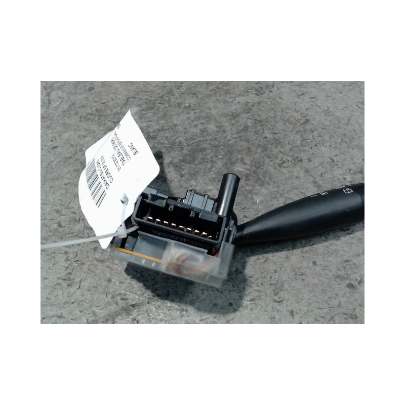 COMMANDE ESSUIE GLACE DAIHATSU CUORE 03-