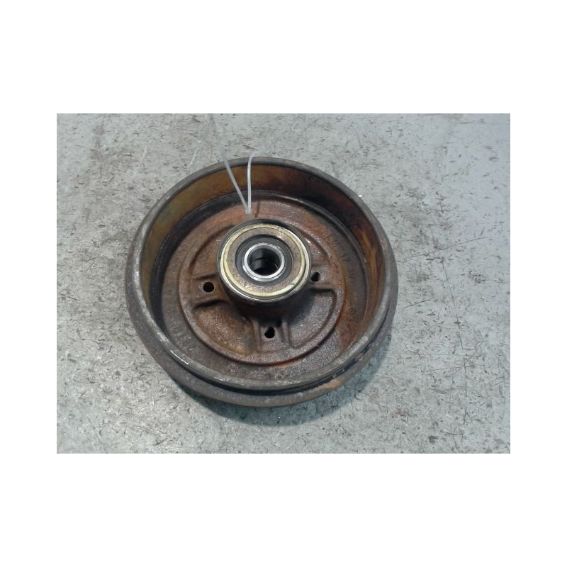 TAMBOUR ARRIERE DROIT RENAULT CLIO IV
