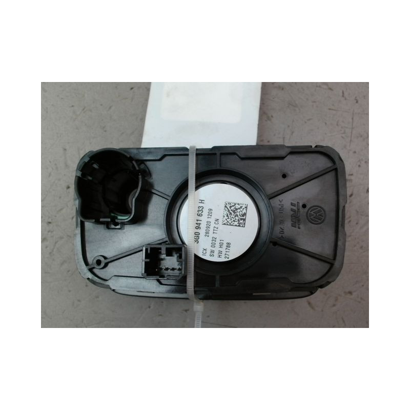 INTERIEUR COMMANDE PHARES VOLKSWAGEN PASSAT 2010-