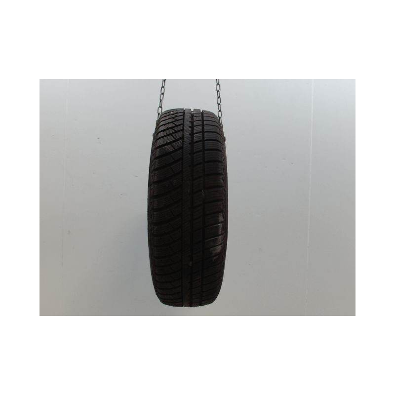 Pneu ROVELO ALL WEATHER R4S 175 65 14 82 T
