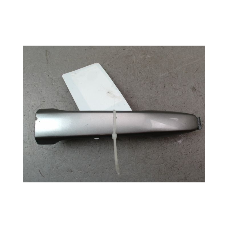 POIGNEE EXTERIEURE PORTE ARRIERE DROIT TOYOTA AVENSIS BREAK III Phase 2 2012-...