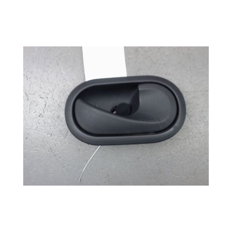 POIGNEE INTERIEURE PORTE AVANT DROIT RENAULT KANGOO EXPRESS II Phase 2 2013-...