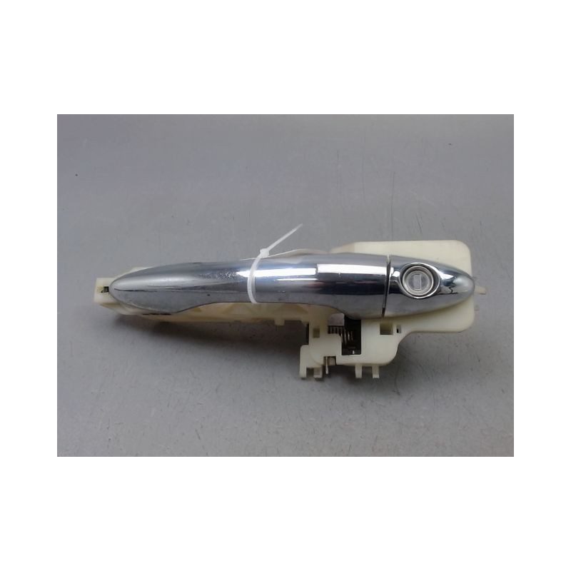 POIGNEE EXTERIEURE PORTE AVANT GAUCHE KIA SPORTAGE BREAK III PHASE 1 2010-2014
