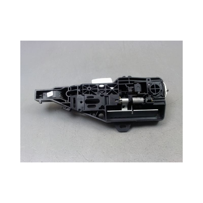 POIGNEE EXTERIEURE PORTE AVANT DROIT RENAULT CLIO IV Phase 1 2012-...