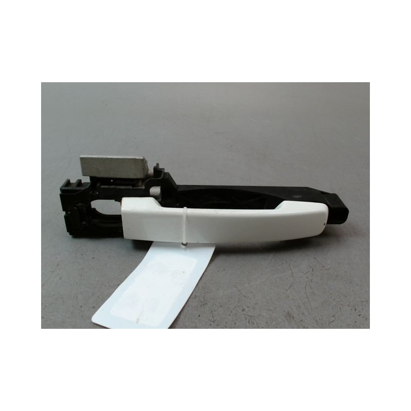 POIGNEE EXTERIEURE PORTE AVANT DROIT NISSAN QASHQAI +2 I Phase 2 LONG 2010-2014