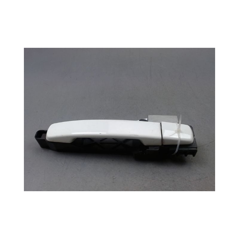 POIGNEE EXTERIEURE PORTE ARRIERE GAUCHE NISSAN QASHQAI +2 I Phase 2 LONG 2010-2014