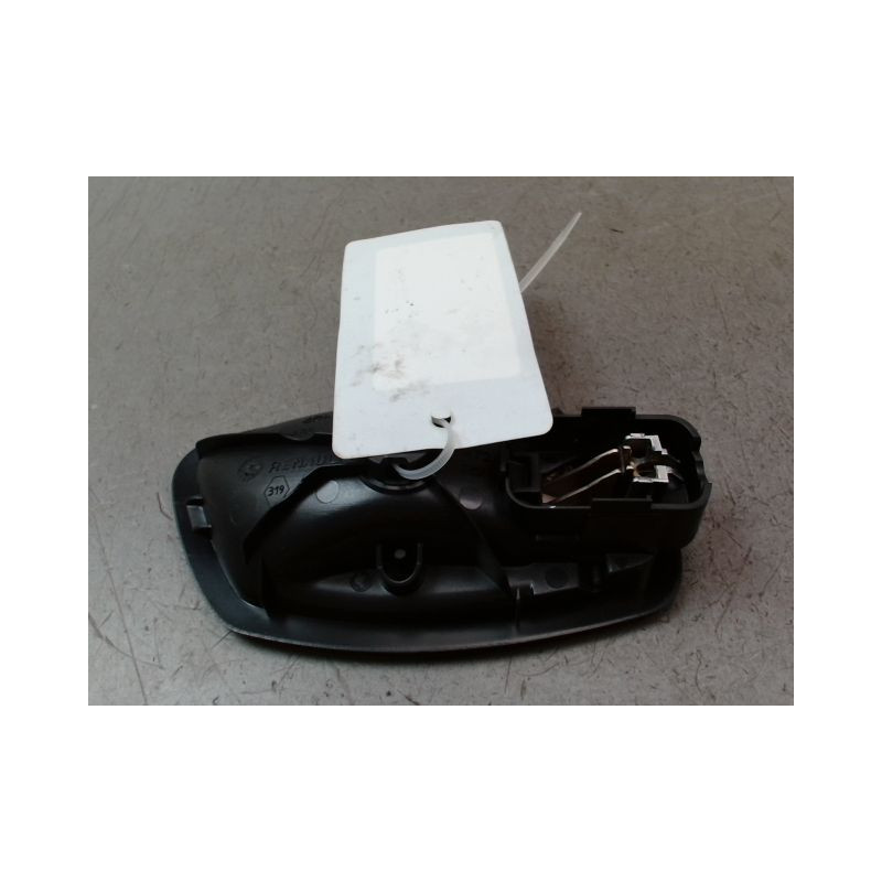 POIGNEE INTERIEURE PORTE AVANT GAUCHE RENAULT CAPTUR Phase 1 2013-...