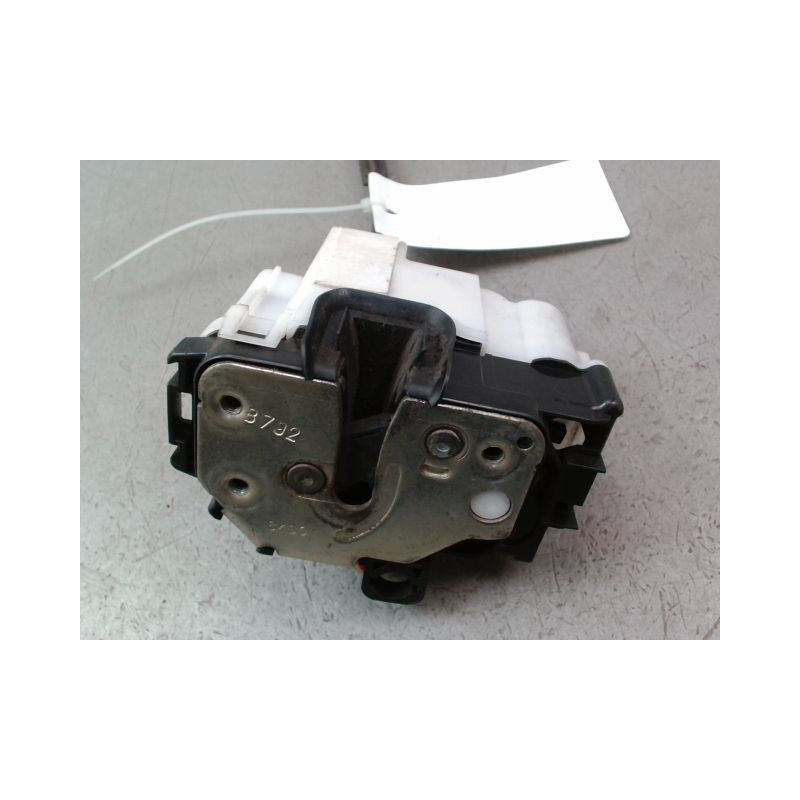 SYSTEME CONDAMNATION AVANT GAUCHE FIAT 500 II Phase 1 2007-...