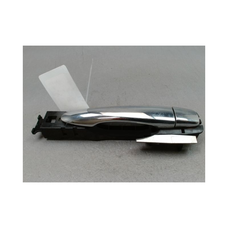 POIGNEE EXTERIEURE PORTE ARRIERE DROIT NISSAN X - TRAIL 2004-