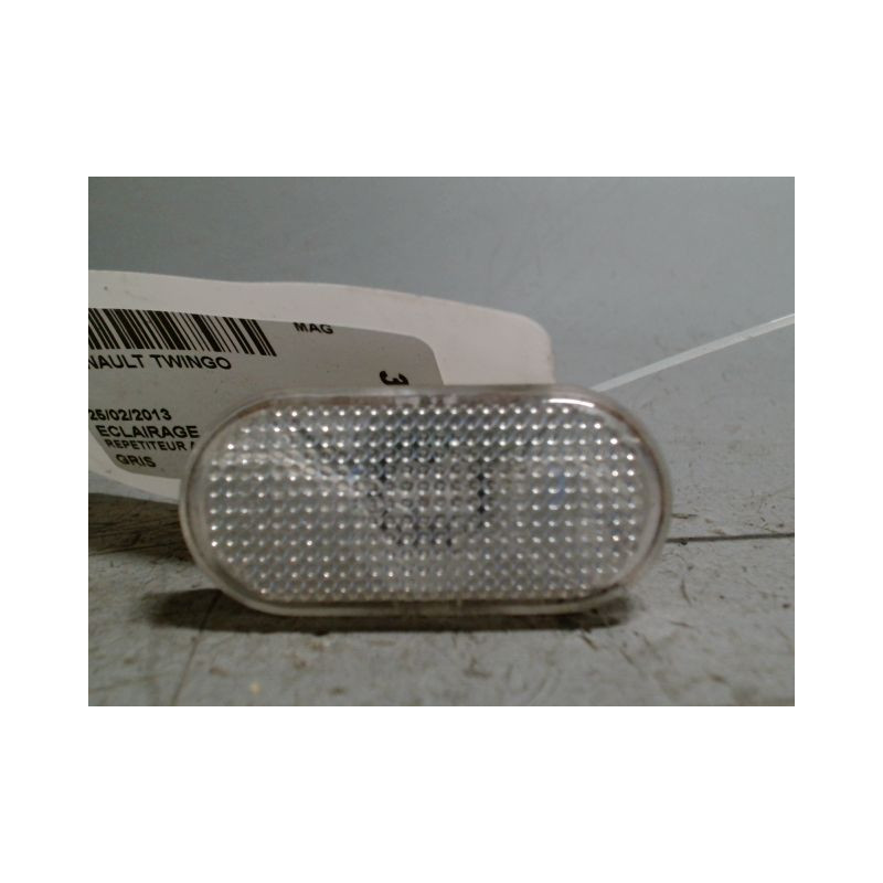 REPETITEUR AILE GAUCHE RENAULT TWINGO