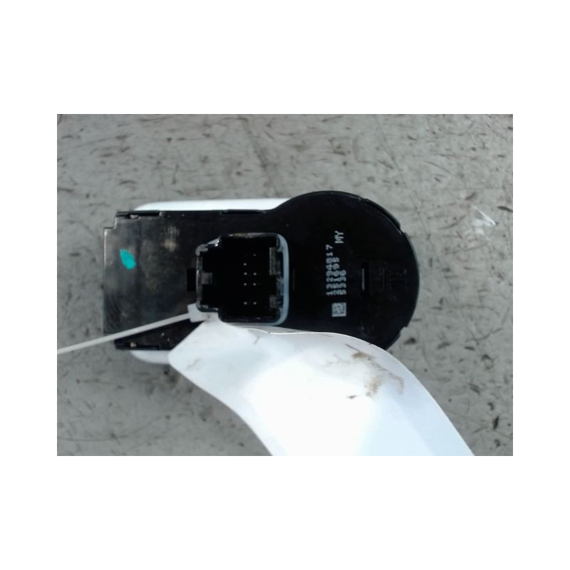 COMMANDE ECLAIRAGE OPEL MERIVA 2006-