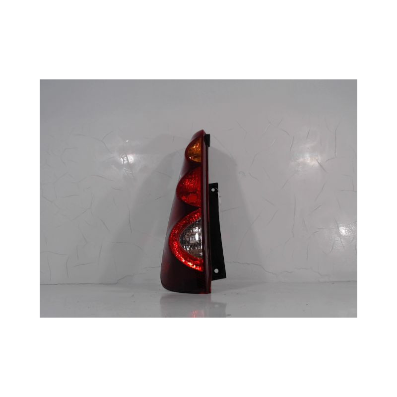 FEU ARRIERE GAUCHE  NISSAN NOTE