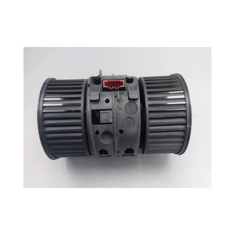 MOTEUR VENTILATEUR CHAUFFAGE RENAULT TRAFIC