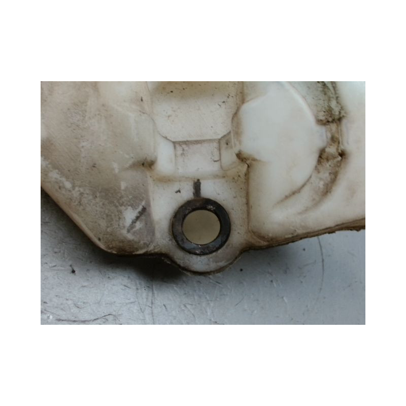 RESERVOIR LAVE-GLACE AVANT PEUGEOT 206+ 2009-