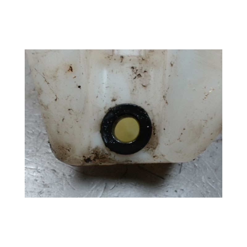 RESERVOIR LAVE-GLACE AVANT CITROEN C3