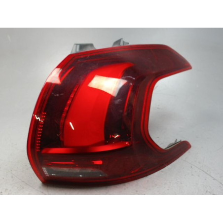 FEU ARRIERE DROIT PEUGEOT 2008