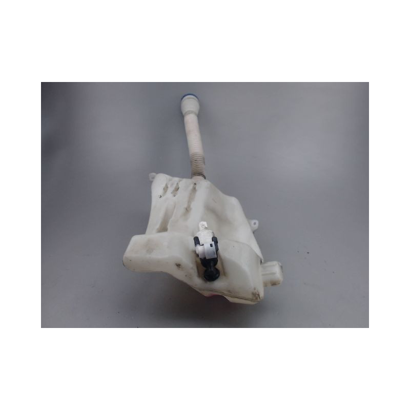 RESERVOIR LAVE-GLACE AVANT CITROEN C4