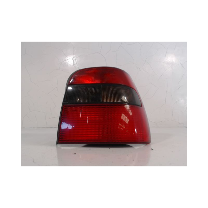 FEU ARRIERE DROIT SKODA FELICIA 95-2000