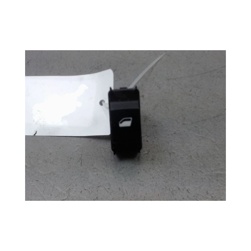COMMANDE LEVE-GLACE PORTE ARD CITROEN C3 AIRCR.