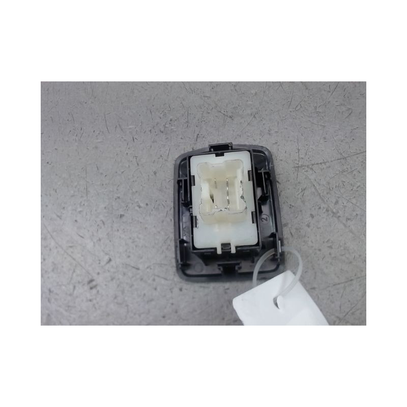 COMMANDE LEVE-GLACE PORTE ARD DACIA LODGY BREAK 2012-...