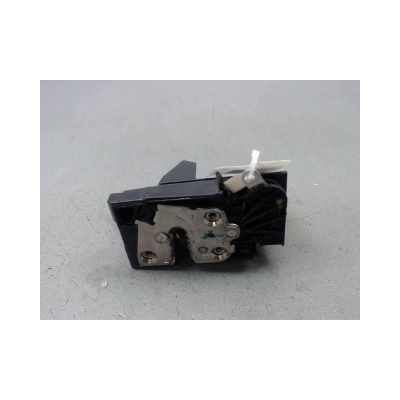 SYSTEME CONDAMNATION ARRIERE DROIT DACIA SANDERO II Phase 1 2012-...