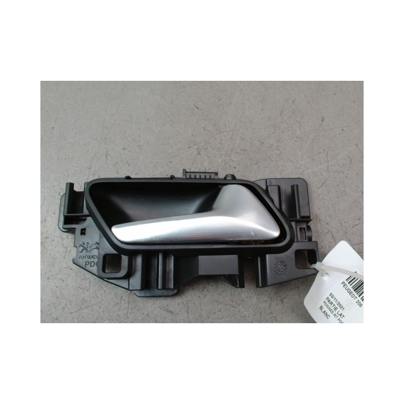 POIGNEE INTERIEURE PORTE AVANT DROIT PEUGEOT 208