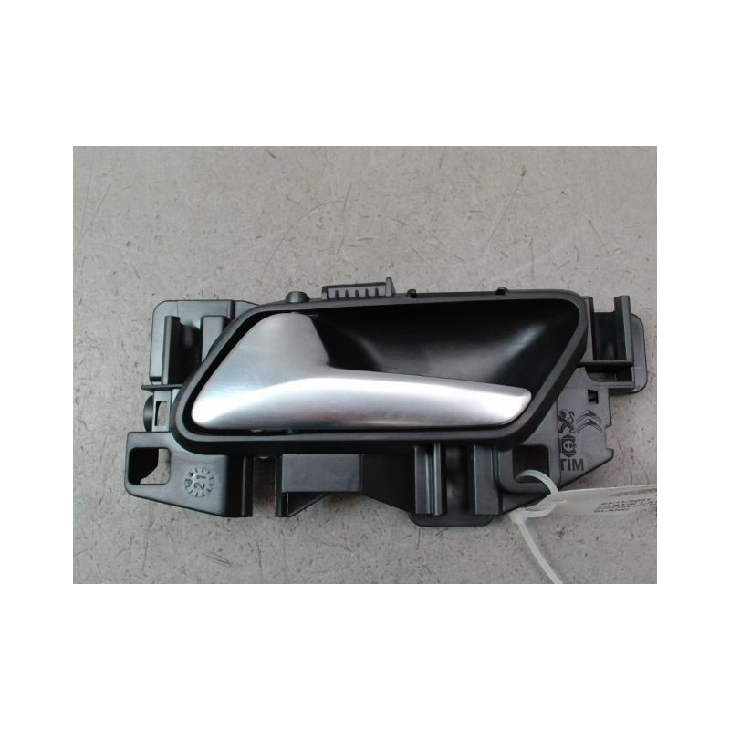 POIGNEE INTERIEURE PORTE AVANT GAUCHE PEUGEOT 208