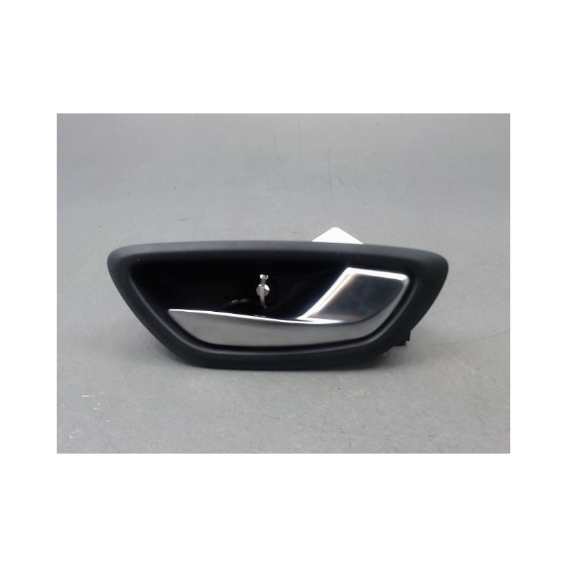 POIGNEE INTERIEURE PORTE AVANT DROIT RENAULT MEGANE IV PHASE 1 2015-