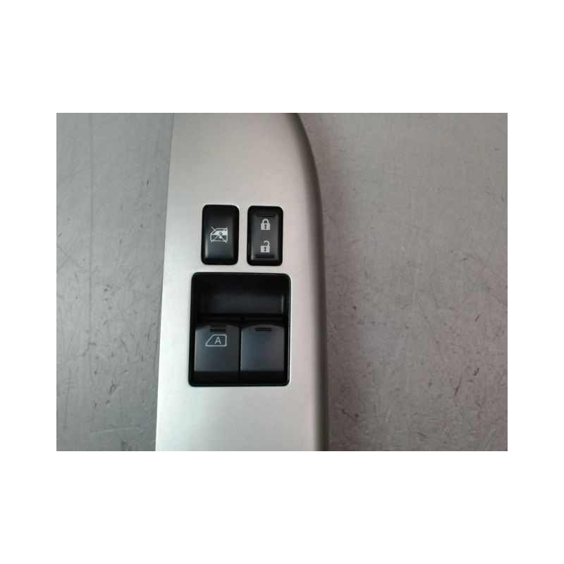 COMMANDE LEVE-GLACE PORTE AVG NISSAN MICRA 2009-