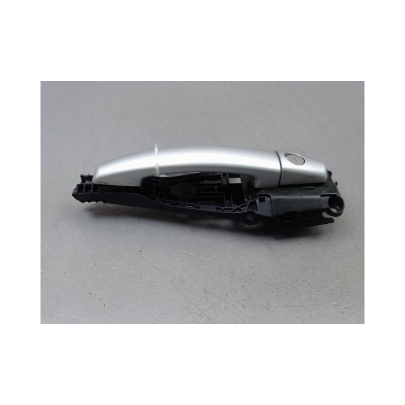 POIGNEE EXTERIEURE PORTE AVANT GAUCHE OPEL CORSA V (E) 2014-...
