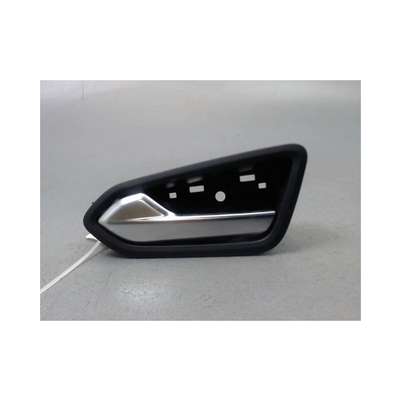 POIGNEE INTERIEURE PORTE AVANT GAUCHE RENAULT CLIO
