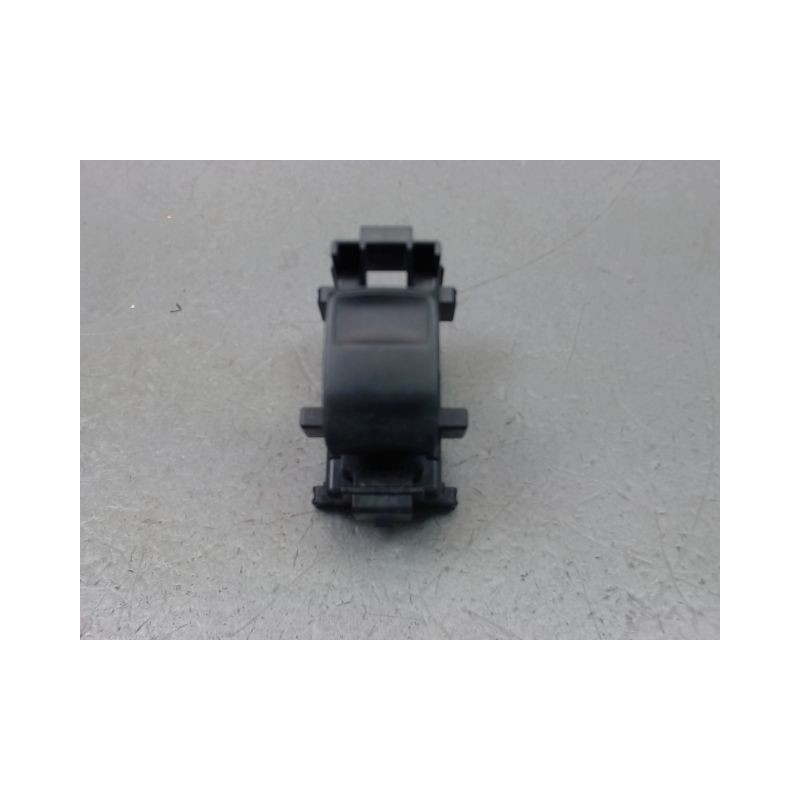 COMMANDE LEVE-GLACE PORTE AVD TOYOTA YARIS 2005-