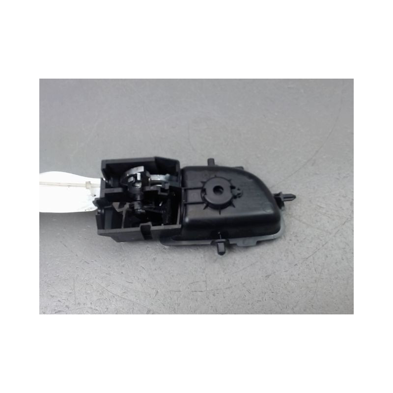 POIGNEE INTERIEURE PORTE ARRIERE GAUCHE TOYOTA YARIS 2005-