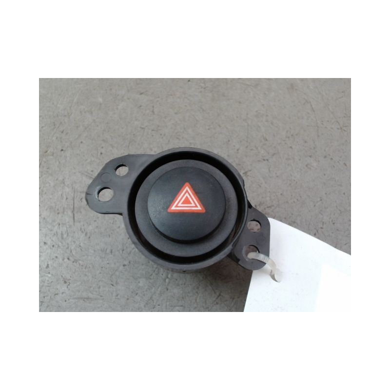 BOUTON DE WARNING PEUGEOT 108