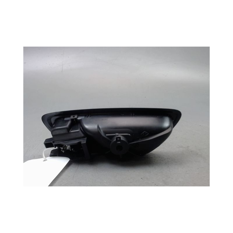 POIGNEE INTERIEURE PORTE AVANT DROIT RENAULT MEGANE IV PHASE 1 2015-