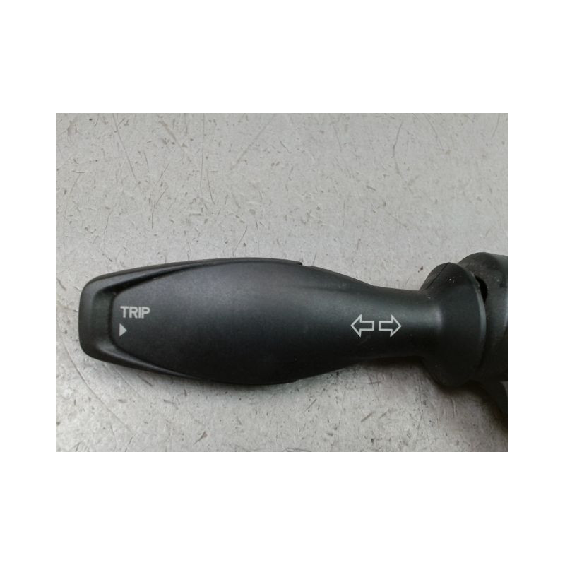 COMMANDE CLIGNOTANT FORD FIESTA VI PHASE 1 2008-...