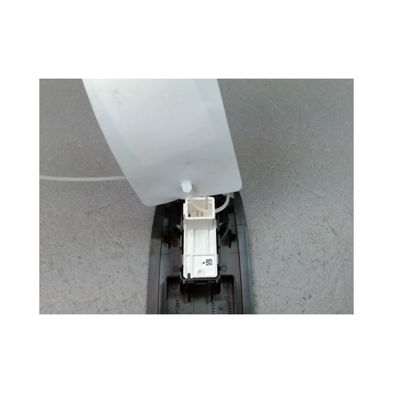 COMMANDE LEVE-GLACE PORTE AVD PEUGEOT 208 Phase 1 2012-...