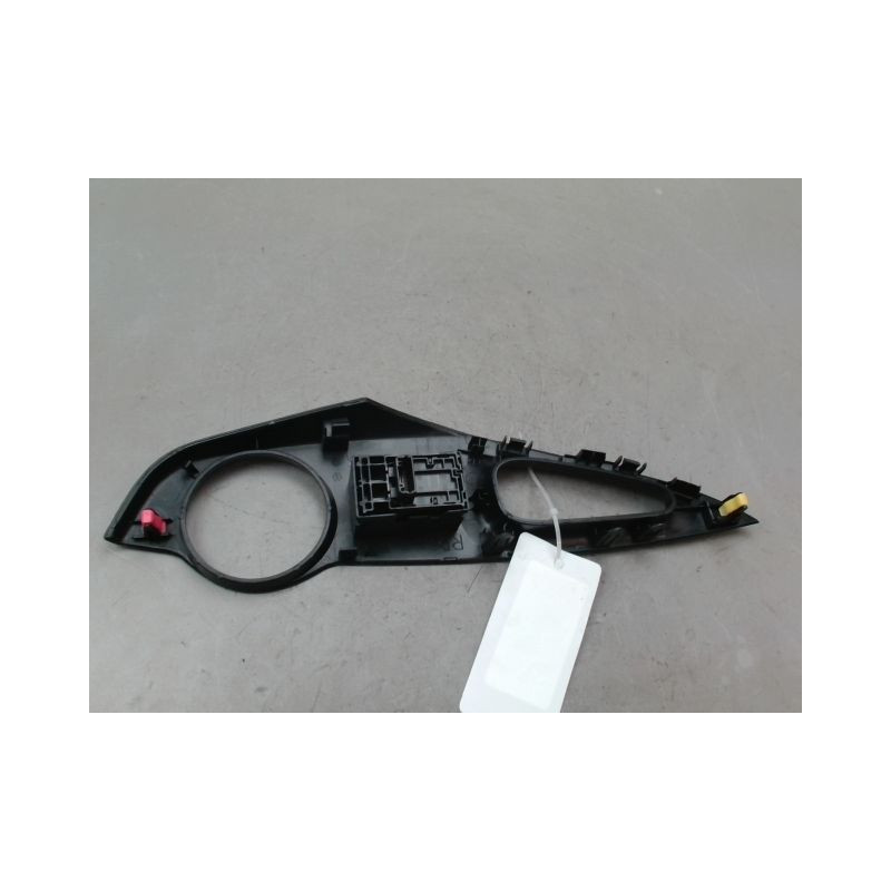 COMMANDE LEVE-GLACE PORTE ARD TOYOTA COROLLA 2004-