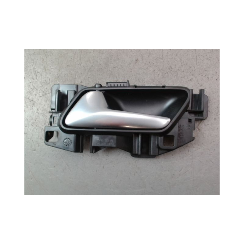 POIGNEE INTERIEURE PORTE ARRIERE GAUCHE PEUGEOT 208 2012-...