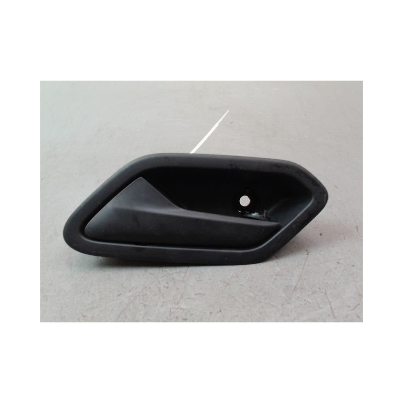 POIGNEE INTERIEURE PORTE ARRIERE GAUCHE DACIA SANDERO 2008-
