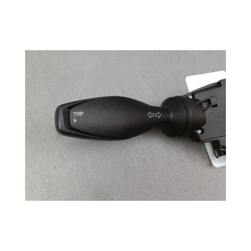 COMMANDE CLIGNOTANT FORD ECOSPORT