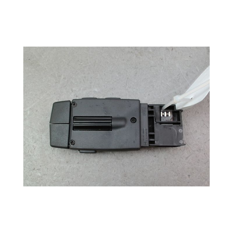 COMMANDE AUTORADIO RENAULT TWINGO III 2014-...