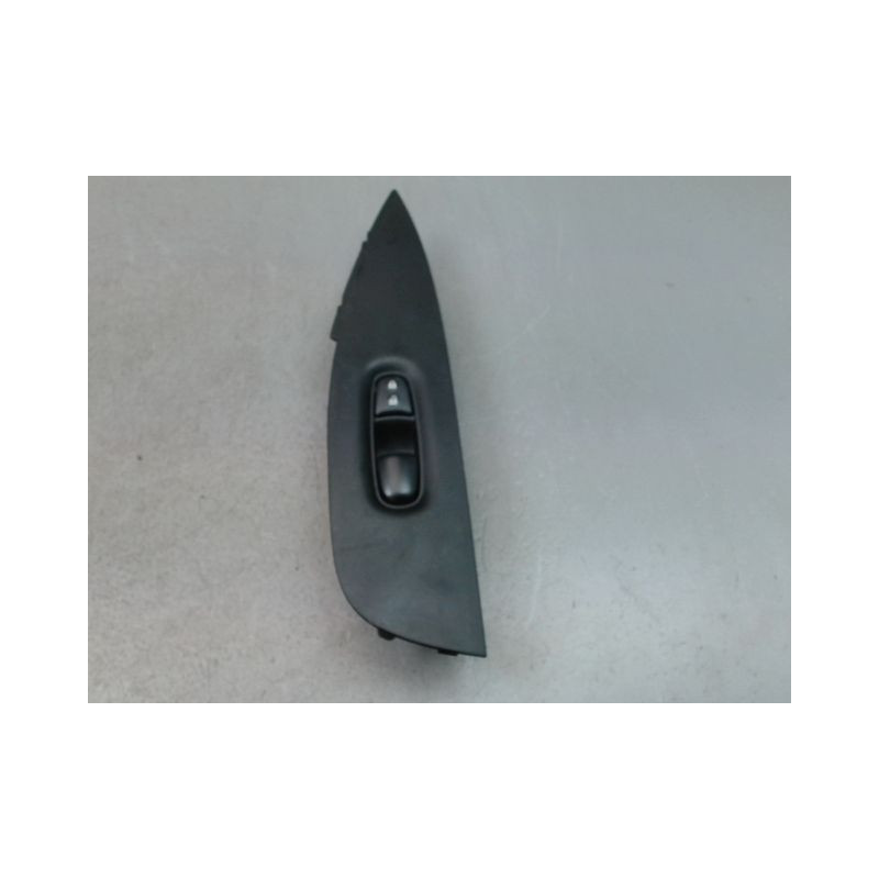 COMMANDE LEVE-GLACE PORTE AVD NISSAN QASHQAI BREAK II Phase 1 2014-...