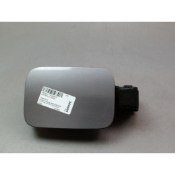 VOLET DE TRAPPE CARBURANT